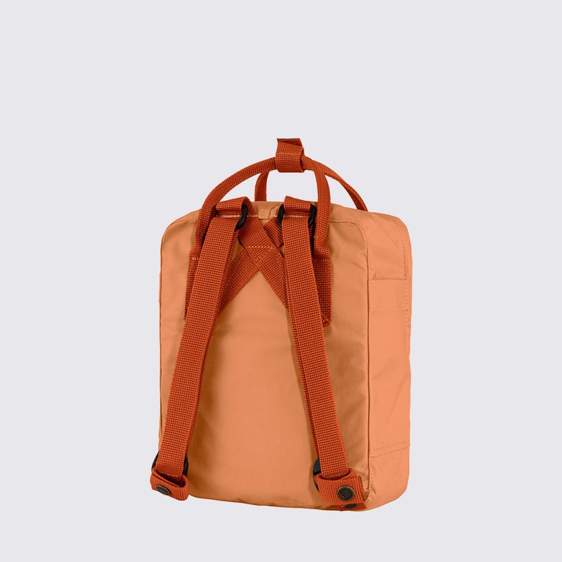 F23561241243 - Mochila Fjallraven Kanken Mini Marrom Variacao4.jpg