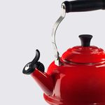 40104020600000-Chaleira-Tradicional-Le-Creuset-Vermelho-1,6-L-variacao-03.jpg