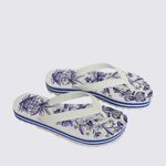 J1006000150002-Chinelo-Farm-Rainbow-Print-Branco-Variacao3.jpg