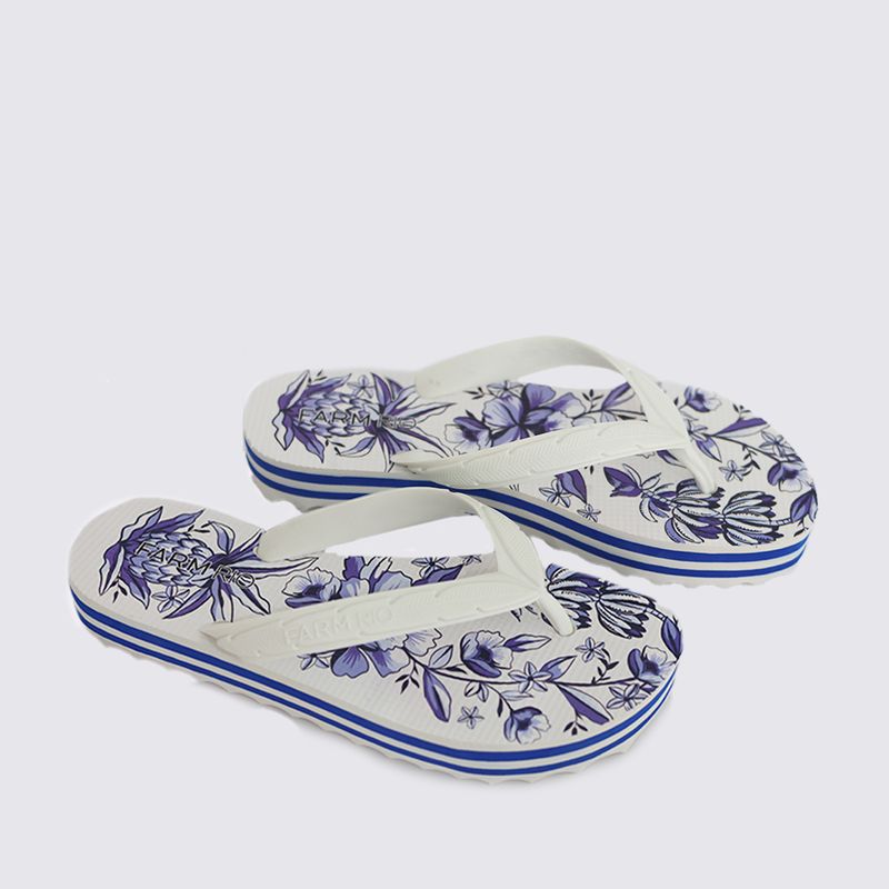 J1006000150002-Chinelo-Farm-Rainbow-Print-Branco-Variacao3.jpg