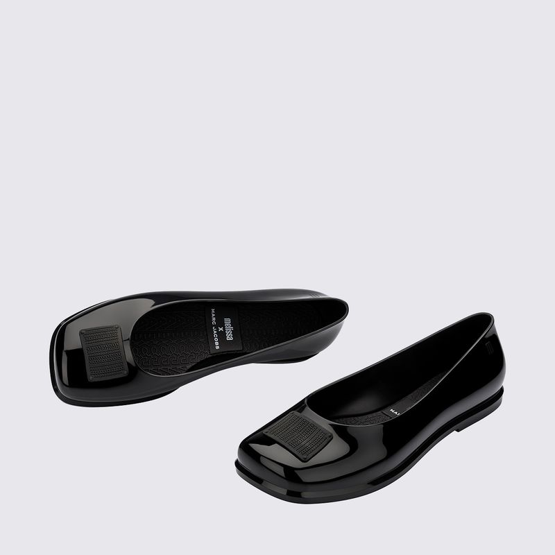 35880-Melissa-Ruby-+-Marc-Jacobs-Preto-35880-BF334-variacao-04.jpg