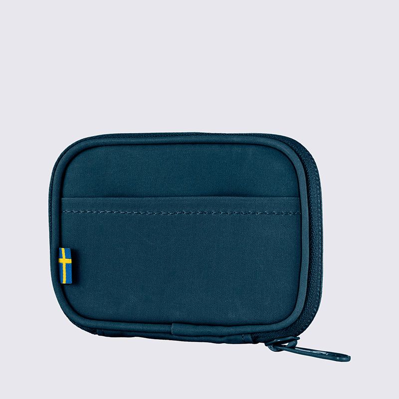 F23780560-Carteira-Fjallraven-Kanken-Azul-variacao3.jpg