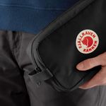 F25862550-Necessaire-Fjallraven-Kanken-Gear-Bag-Preto--variacao5.jpg