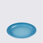 Prato-Raso-Le-Creuset-Chambray-27-CM-variacao-03.jpg