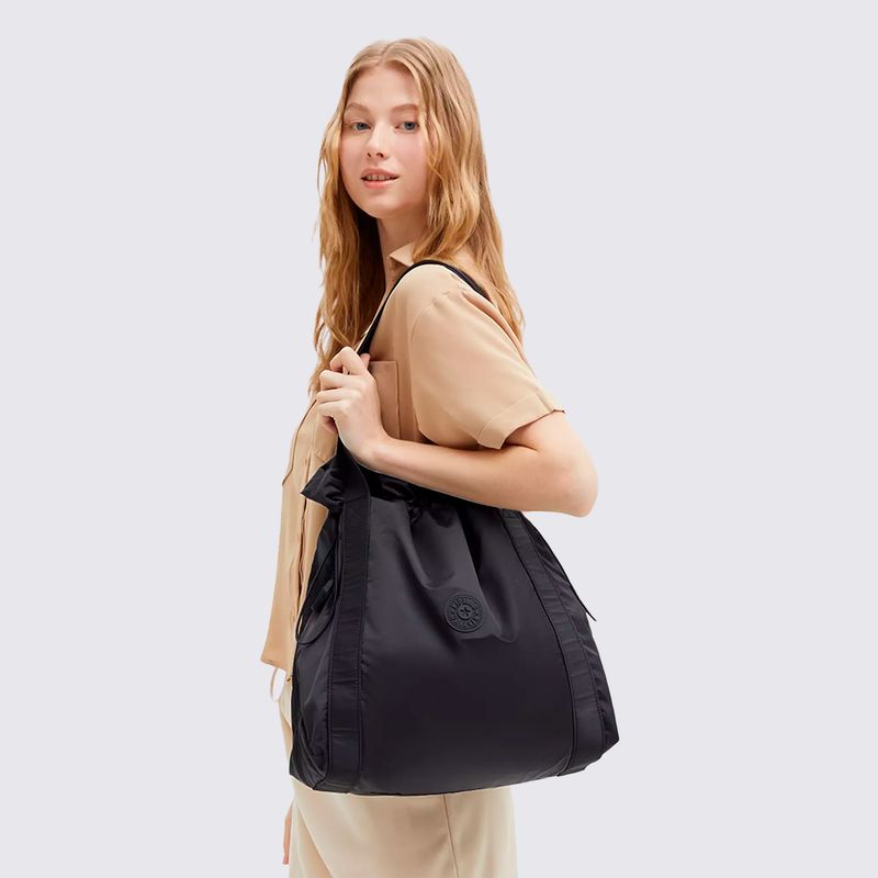 I71184RZ Bolsa Kipling Elmar Preto-variacao6.jpg