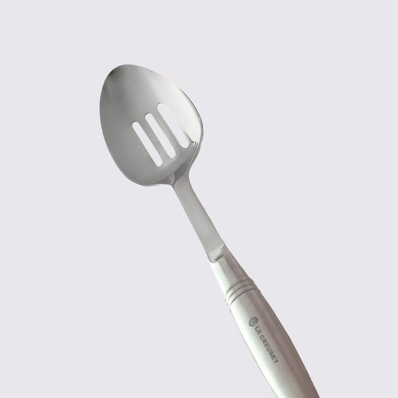 41003000010000-Colher-Vazada-Le-Creuset-Revolution-Aco-Inox-variacao3.jpg