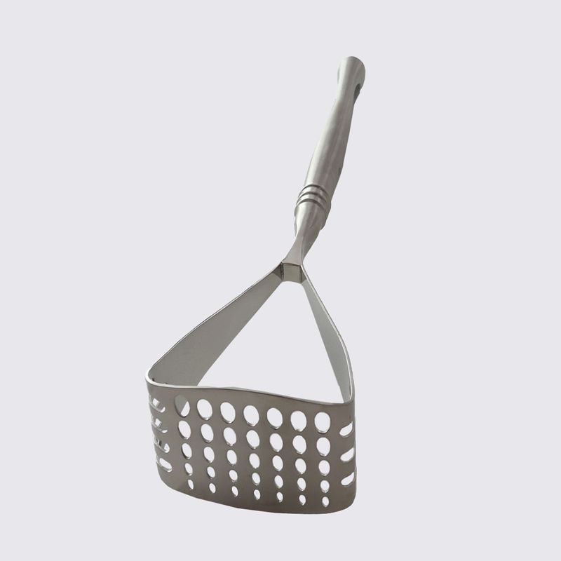 41002000010000-Amassador-De-Batatas-Le-Creuset-Revolution-Aco-Inox-variacao-02.jpg