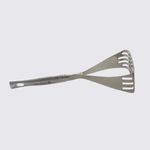 41002000010000-Amassador-De-Batatas-Le-Creuset-Revolution-Aco-Inox-variacao-03.jpg