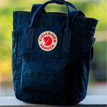 F23710560-Bolsa-Fjallraven-Kanken-Totepack-Azul-variacao7