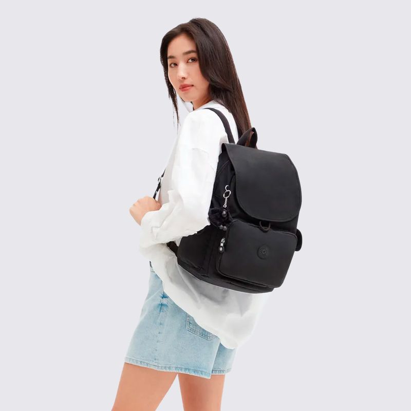 12147P39-Mochila-Kipling-City-Pack-Preto-variacao7