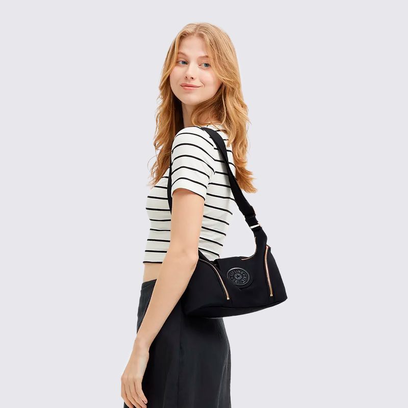 I510762Q-Bolsa-Kipling-Sera-M-Preto-variacao7