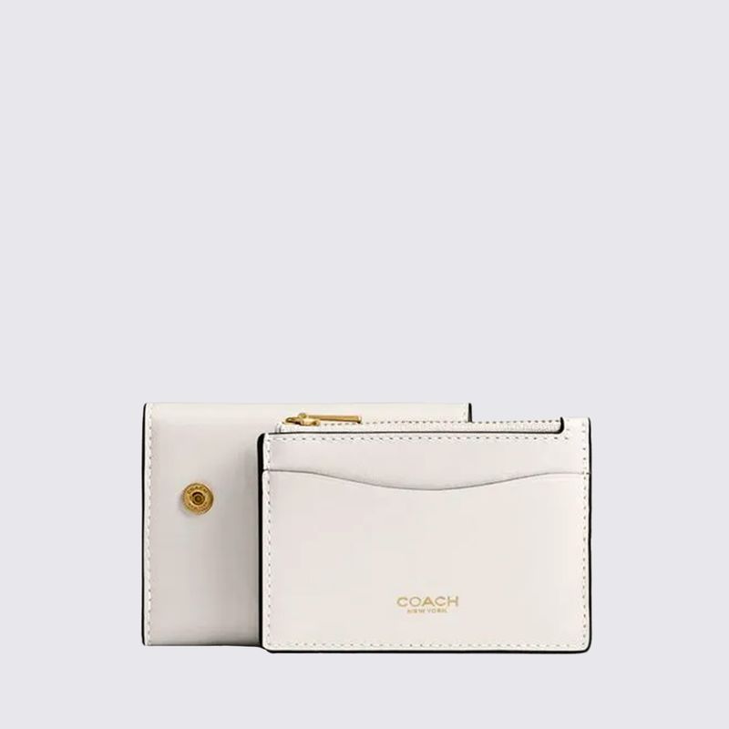 CZ111B4HA-Porta-Cartoes-Coach-Essential-Branco-variacao-03