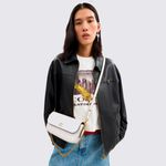 CAN90B4HA-Bolsa-Coach-Brook-Flap-Chain-Off-White-variacao-06