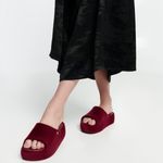 37846---MELISSA-FREE-PLATFORM-SLIDE-VELVET-AD--Cor-BN588---VERMELHO-FLOCADO-variacao-06