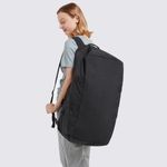 I7893P39-Mala-Kipling-Jonis-M-Preto-variacao-07