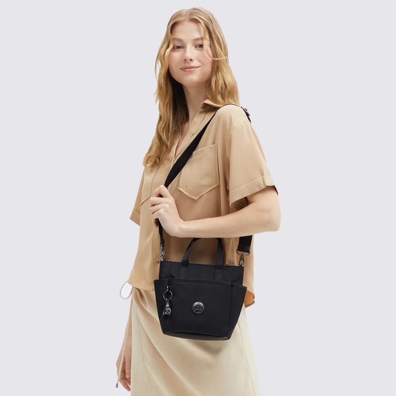 I6778TB4-Bolsa-Kipling-Patya-Preto-variacao-06
