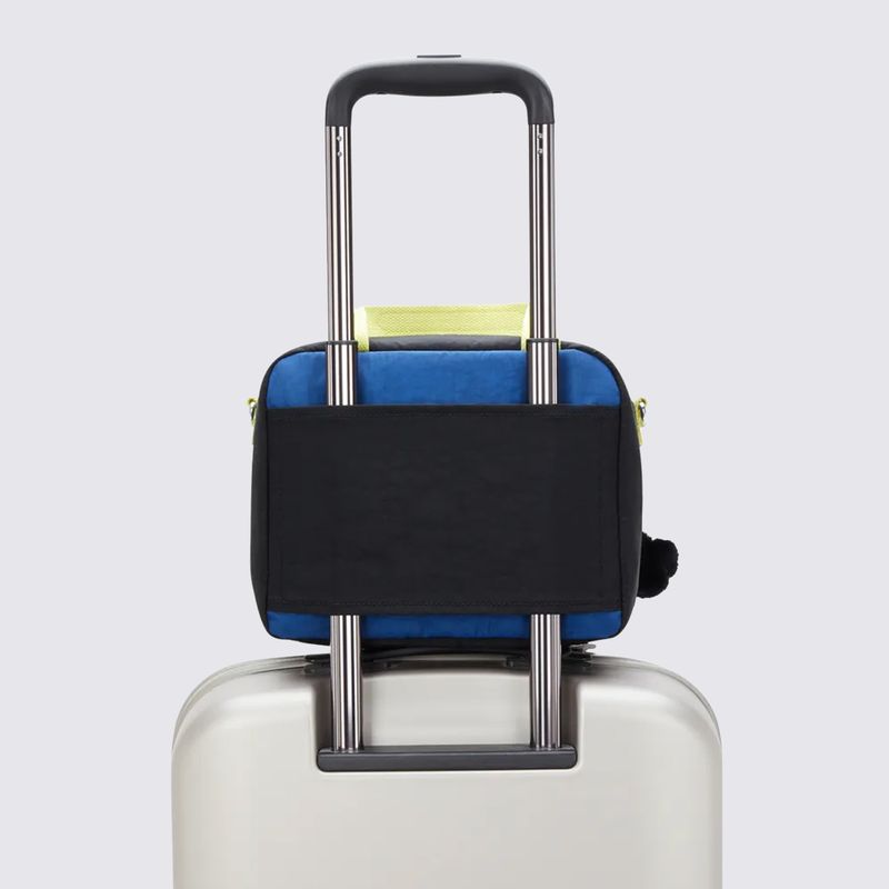 I412684J-Lancheira-Kipling-Miyo-Azul-variacao-06