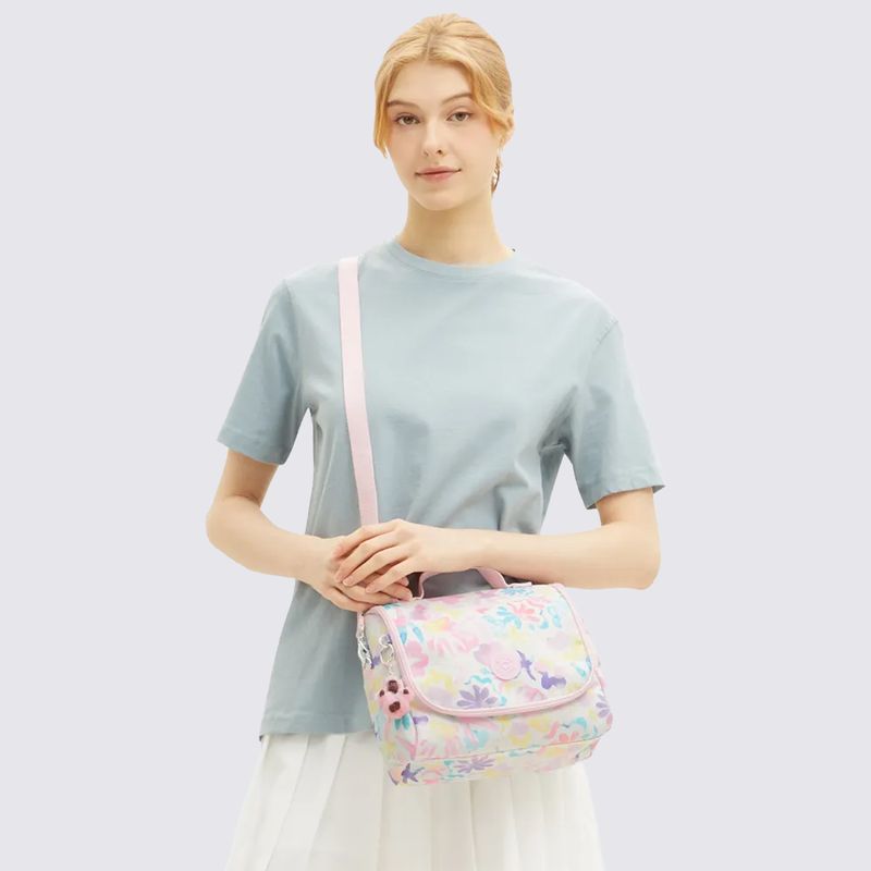 I57494ES-Lancheira-Kipling-New-Kichirou-Estampado-variacao-10