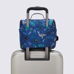 I574973L-Lancheira-Kipling-New-Kichirou-Estampado_versao-7