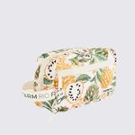 78325696-Necessaire-Farm-Amo-Biriba-Off-White_V2