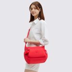 152555DX-Bolsa-Kipling-Gabbie-Vermelho-Variacao6
