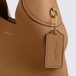 CU068B4T7J-Bolsa-Coach-Brooklyn-Shoulder-28-Bege-Variacao4