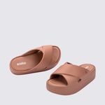 37857 - Melissa Free Cross Cor BO545 - MARROM varicao 3
